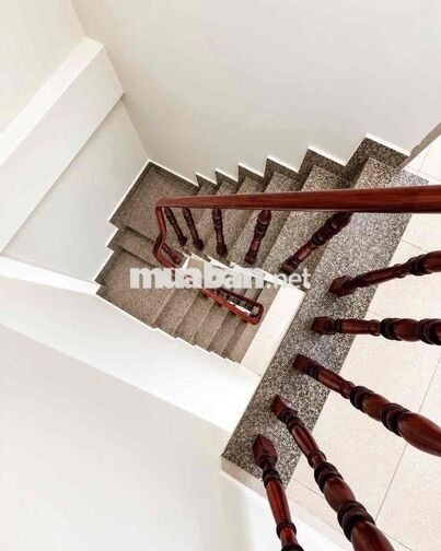 Ngô Gia Tự • 40m2 • 3 Tầng • BTCT • Nhà Mới