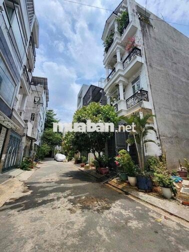 Nhà Đẹp 1 Trệt 3 Lầu có sân thượng KDC Hưng Phú HBC 9,9tỷ