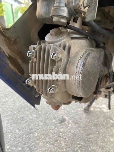 Xe máy Detech Wave 50cc 9000km màu Xanh