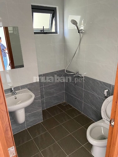 Chính chủ bán Minh Quốc Plaza 64m2, 2pn, 2wc giá 2,2 tỷ