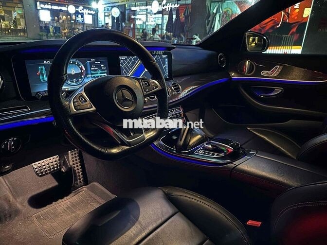 Mercedes-Benz E300 AMG 2016 Đen
