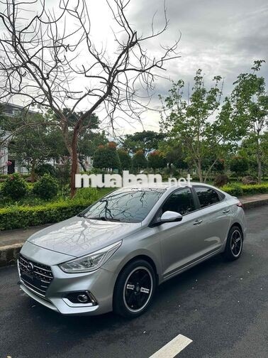 Hyundai Accent  2018 bản đủ số sàn