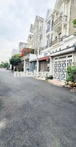 CHO THUÊ NHÀ ĐẸP MỚI 99%  5PN 5WC 