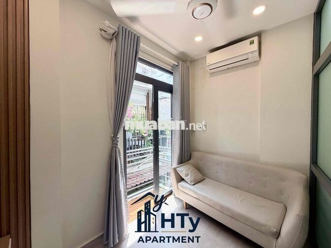 Nhà Nguyên Căn 2PN2WC FullNT Cao Cấp Có Ban Công Ngay Trung Tâm PN