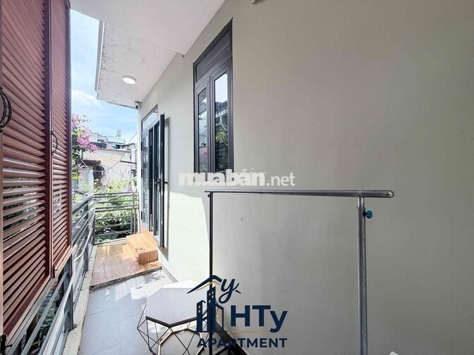 Nhà Nguyên Căn 2PN2WC FullNT Cao Cấp Có Ban Công Ngay Trung Tâm PN