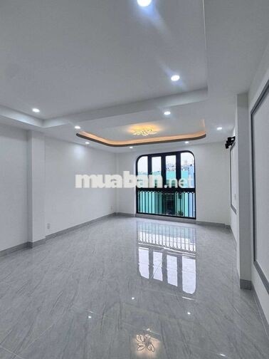 mặt tiền đường số 6 ngay chợ tân quy  kế Lotte.dt.4x20m 2 lầu 4 phòng 