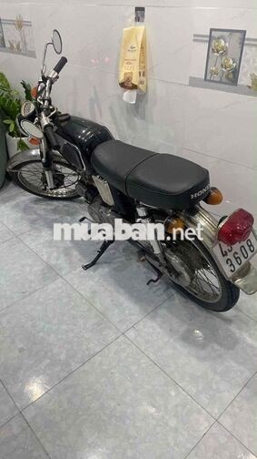 Honda 67 màu đen