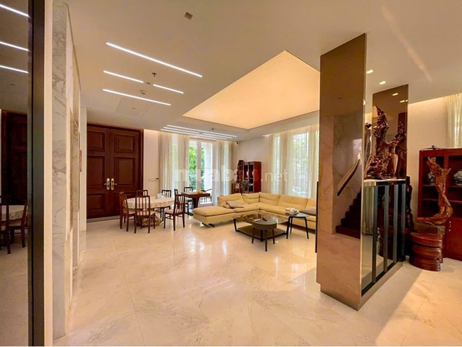 Bán biệt thự Sala Đại Quang Minh, diện tích 331,5m2, hầm + 4 tầng