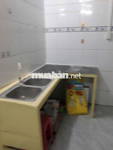 Cho thuê nhà nc 1 trệt 1 gác 2pn 1wc hẻm xe tải nhỏ 68m2 giá 7tr