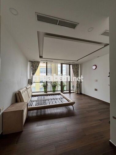 NHÀ MỚI ĐẸP_MT NGUYỄN ĐÌNH KHƠI_Q.TB_6x20m_HẦM TRỆT 4 LẦU, THANG MÁY.