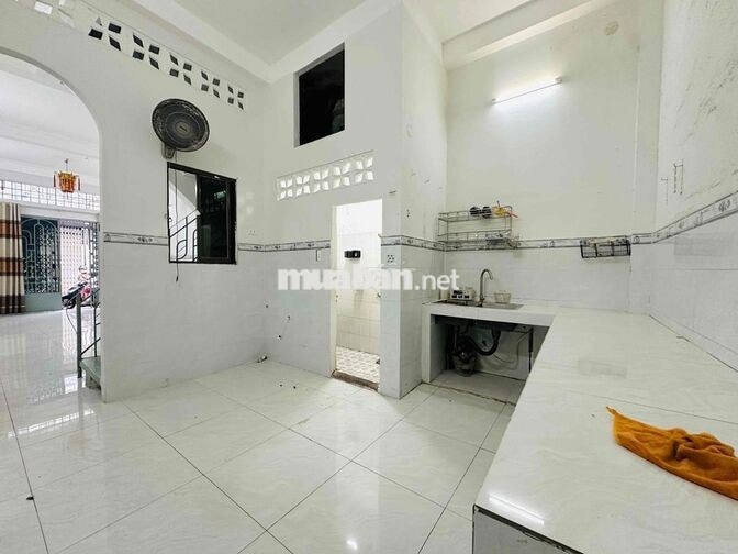 Siêu Phẩm Hẻm 6M , Gần Luỹ Bán Bích , Chợ Tân Hương , Đại Học VHU