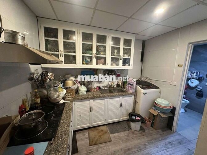 nhà ở đông hòa,dĩ an. cách siêu thị Go 200m. 1,55 tỏi thương lượng nhẹ