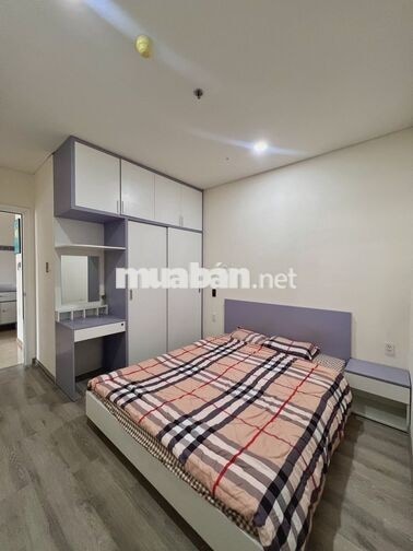 CHO THUÊ CĂN HỘ 2PN MONARCHY, GIÁ CHỈ 17 TRIỆU, FULL NỘI THẤT