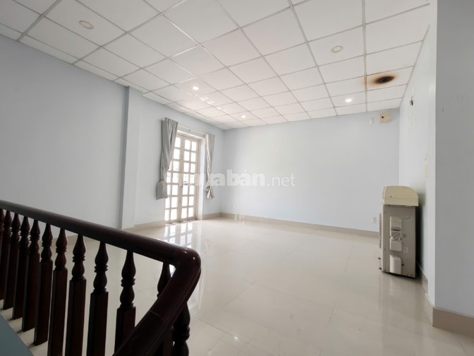 Đi định cư, bán gấp nhà dự án Huy Hoàng - Đảo Kim Cương Hồ Chí Minh.