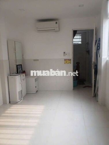 nhà nc mới đẹp tr 2 lầu sth 2pn 3vs nguyễn phi khanh Q1