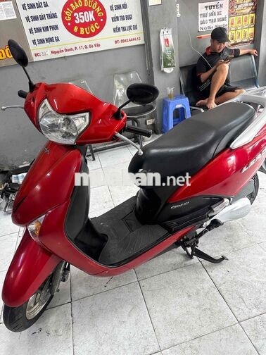 Honda Lead 2010 màu Đỏ