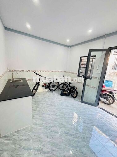 Nhà lầu trệt ở đường Trần Khánh Dư vô chút ngã tư Mồi