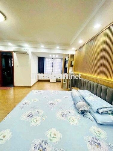 Biệt Thự gốc 2 MT khu Tên Lửa 10x20,2 Lầu,4 phòng