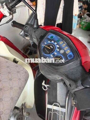 Yamaha Sirius 2015 màu Đỏ đen