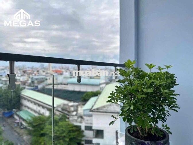 Cho thuê căn hộ ban công với chiếc view siêu đẹp gần Lotte Mart