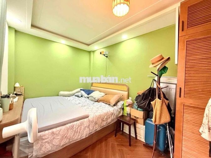 NHỈNH 5TỶ NỞ HẬU 8M HÀNG NGON NGAY NGÃ TƯ HÀNG XANH HXH ĐỔ CỬA