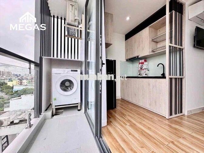 Cho thuê căn hộ ban công với chiếc view siêu đẹp gần Lotte Mart