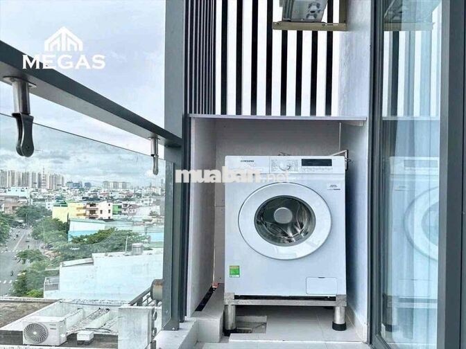 Cho thuê căn hộ ban công với chiếc view siêu đẹp gần Lotte Mart