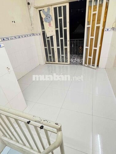 NHÀ NGUYÊN CĂN - 2PN - 2WC - 2 BAN CÔNG