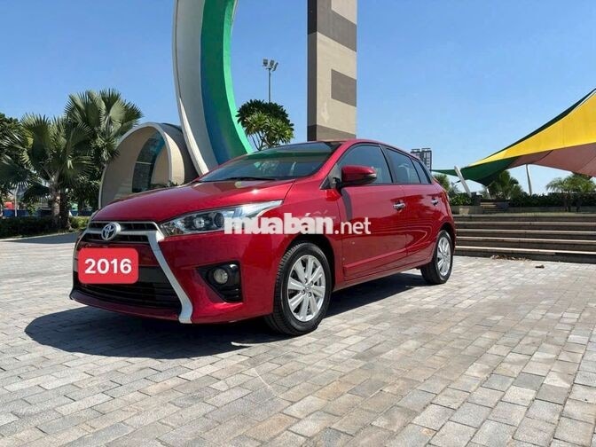 TOYOTA YARIS 1.3G 2016 - 90000 km