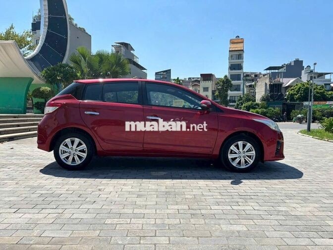 TOYOTA YARIS 1.3G 2016 - 90000 km