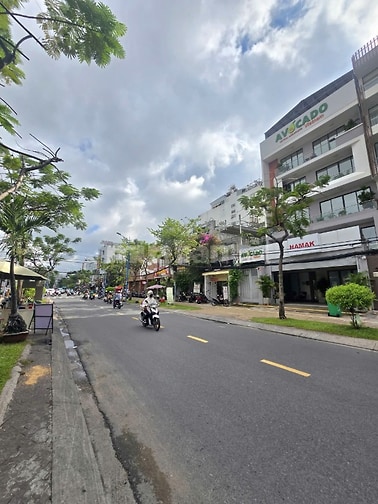 Ngộp Bank Giảm 3 TỶ- Bán nhanh căn MTKD Đồng Đen- 4.5x19- 3 lầu
