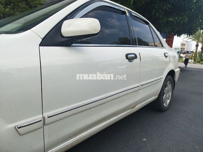 Ford Laser 2003 Ghia trắng