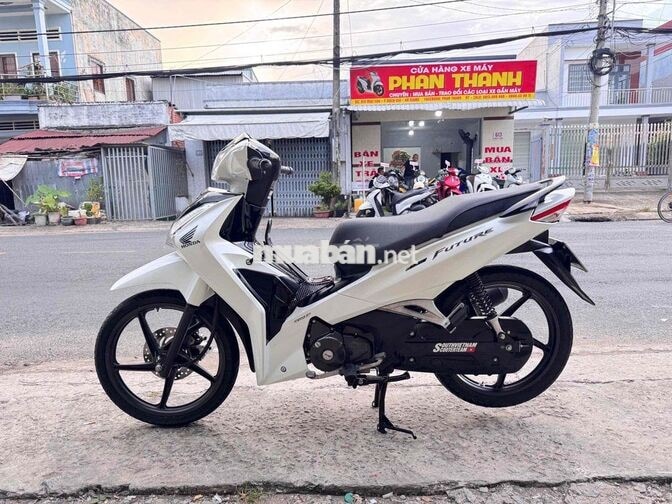 Honda Future 125 2024 Trắng đen