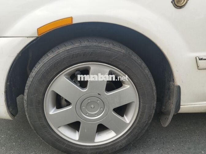Ford Laser 2003 Ghia trắng
