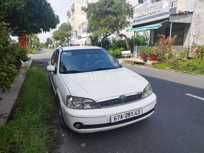 Ford Laser 2003 Ghia trắng