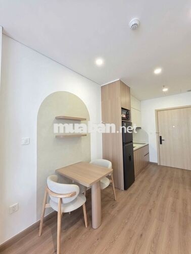 CẦN CHO THUÊ GẤP STUDIO PONTE GIÁ CHỈ 12 TRIÊU 