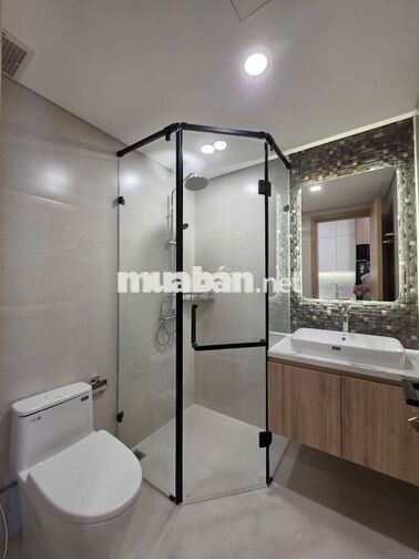 CẦN CHO THUÊ GẤP STUDIO PONTE GIÁ CHỈ 12 TRIÊU 