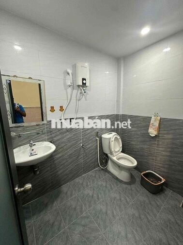 ✅ Cho thuê nhà nguyên căn có gác lững  mặt tiền đường Phan Huy Ích Hò