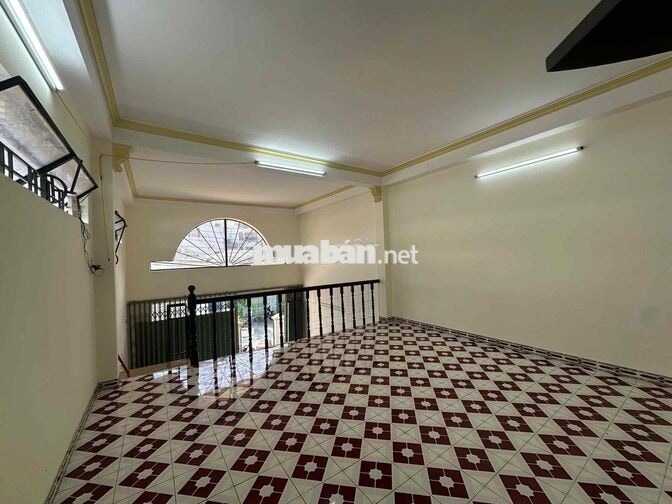 ✅ Cho thuê nhà nguyên căn có gác lững  mặt tiền đường Phan Huy Ích Hò
