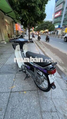 Honda Dream 1995 màu Đen