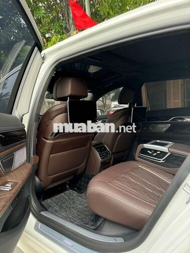 Bán xe BMW 740Li 2020 màu trắng