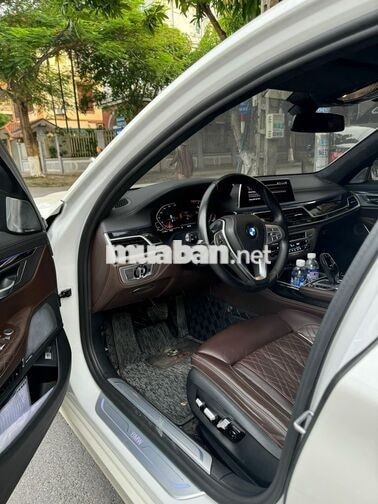 Bán xe BMW 740Li 2020 màu trắng