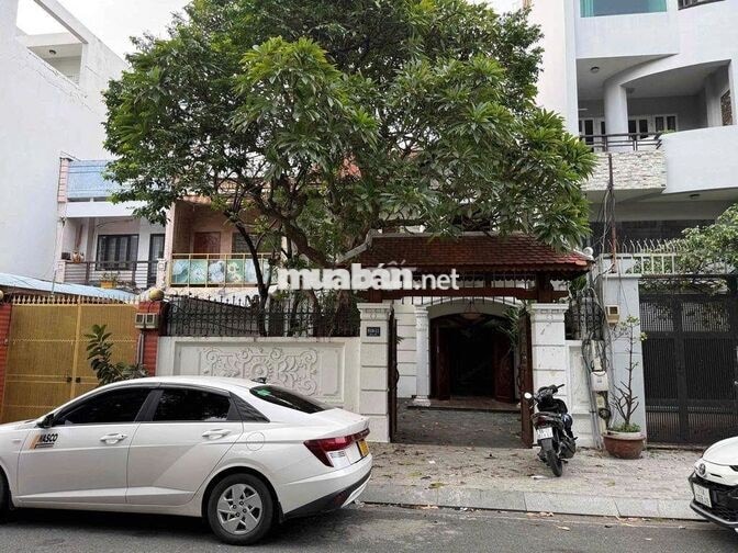 BIỆT THỰ SÂN VƯỜN KHU ĐỒNG NAI, QUẬN 10 - 8x25m - 2 TẦNG - $: 60 TRIỆU