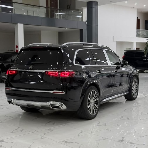 Bán Maybach GLS480 sản xuất 2023, lăn bánh cực ít xe như mới.