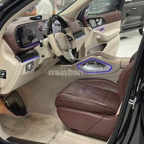 Bán Maybach GLS480 sản xuất 2023, lăn bánh cực ít xe như mới.