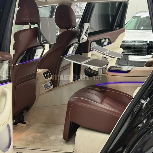 Bán Maybach GLS480 sản xuất 2023, lăn bánh cực ít xe như mới.