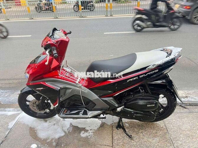 Honda Air Blade 2017 Đỏ đen Mới 90%