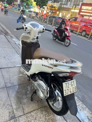 Honda Vision 2016 màu trắng mới 90%