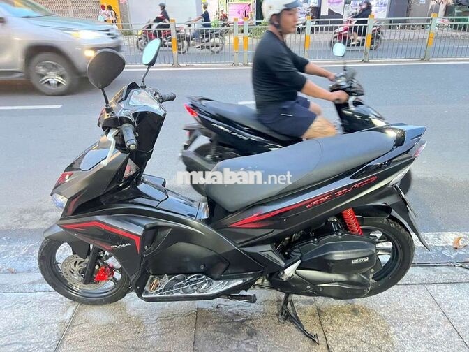 Honda Air Blade 2017 đen đỏ