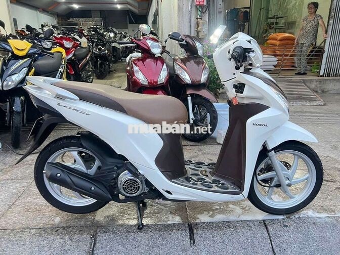 Honda Vision 2016 màu trắng mới 90%